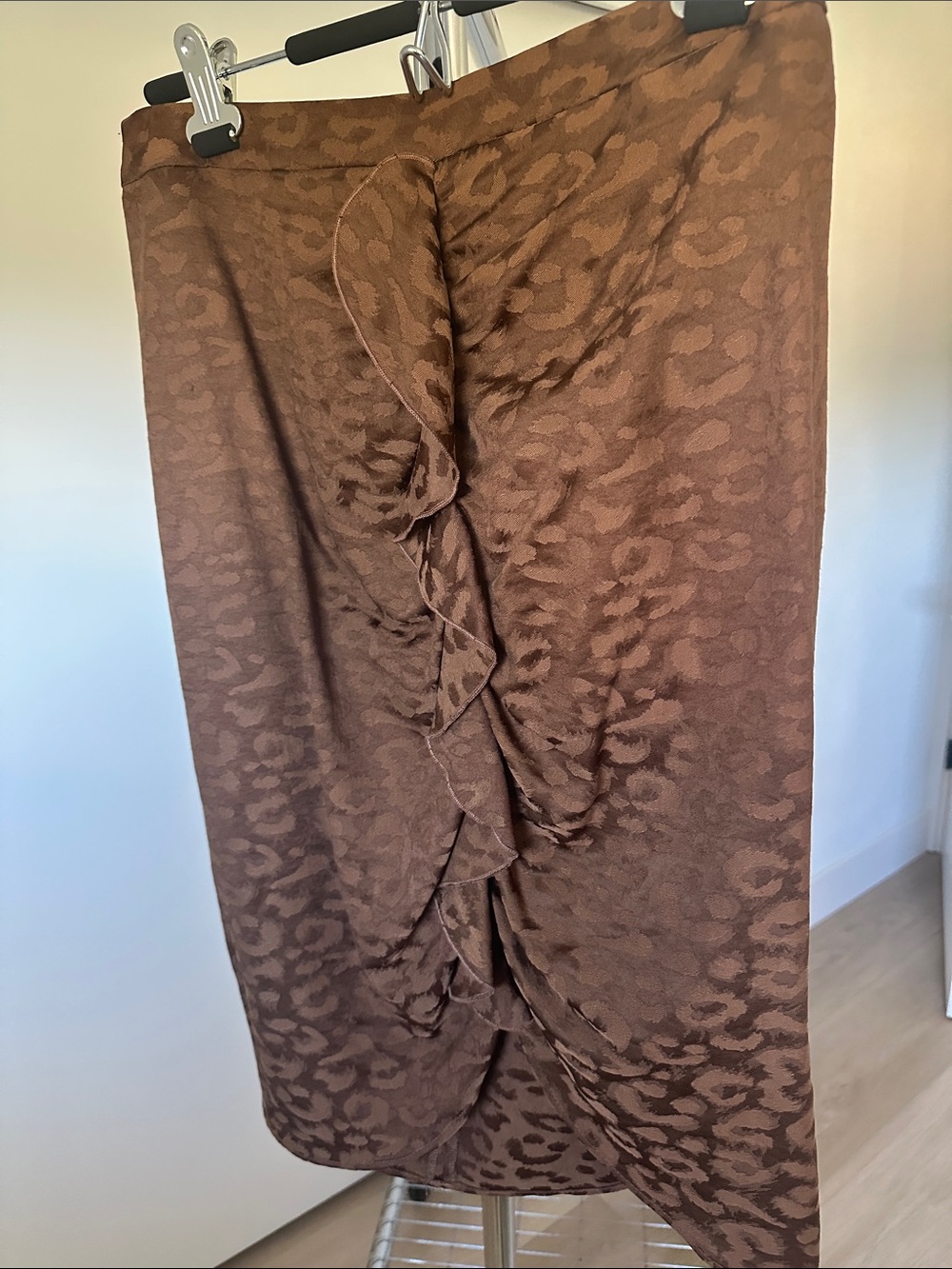 Zara Brown Jacquard Pencil Skirt with Center Ruffle